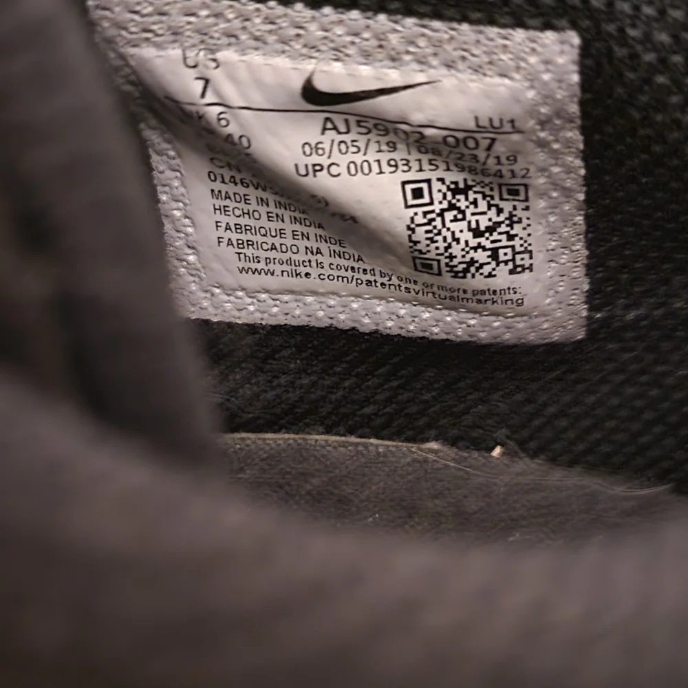 Nike Flyby II Sneakers sz. 7 - Picture 5 of 7